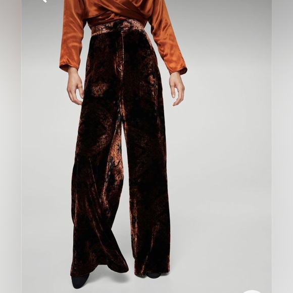 Free People 10 Items Mystery Box Reseller Inventory Box - Picture 6 of 9